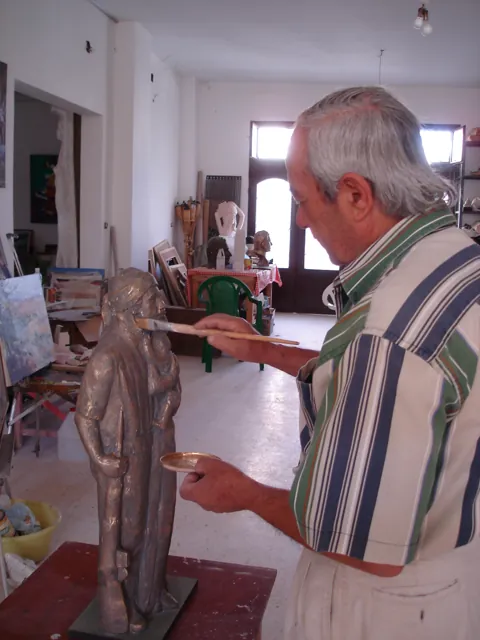 Wahib Bteddini — at work on a sculpture