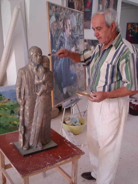 Wahib Bteddini — a view of the sculpture studio
